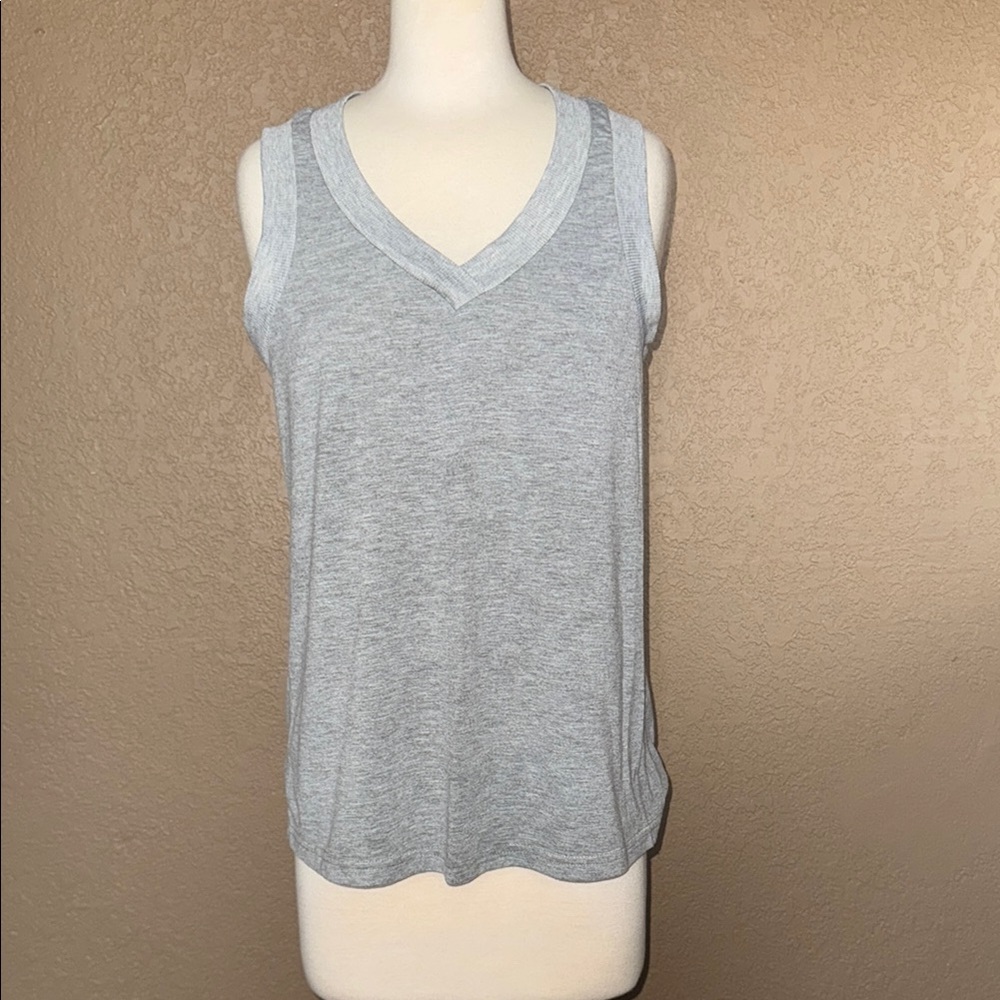 Gray Tank Top with V-Neckline and Relaxed Fit